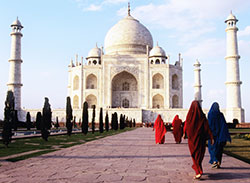 Taj Mahal with Women and Saris